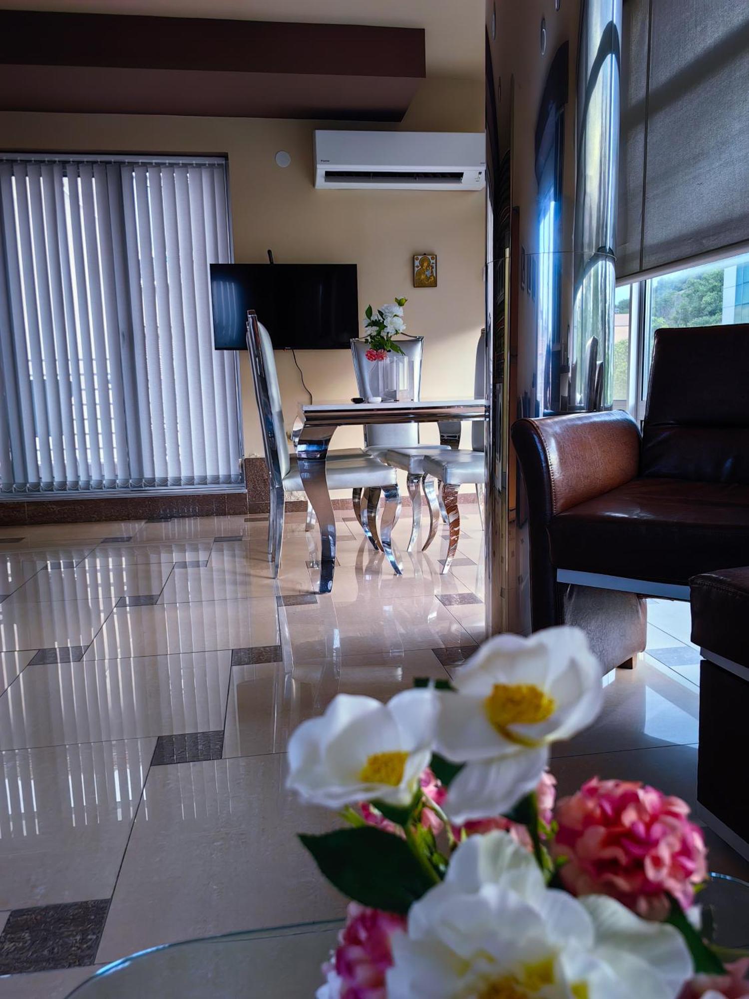 The View Apartment Plovdiv Eksteriør bilde